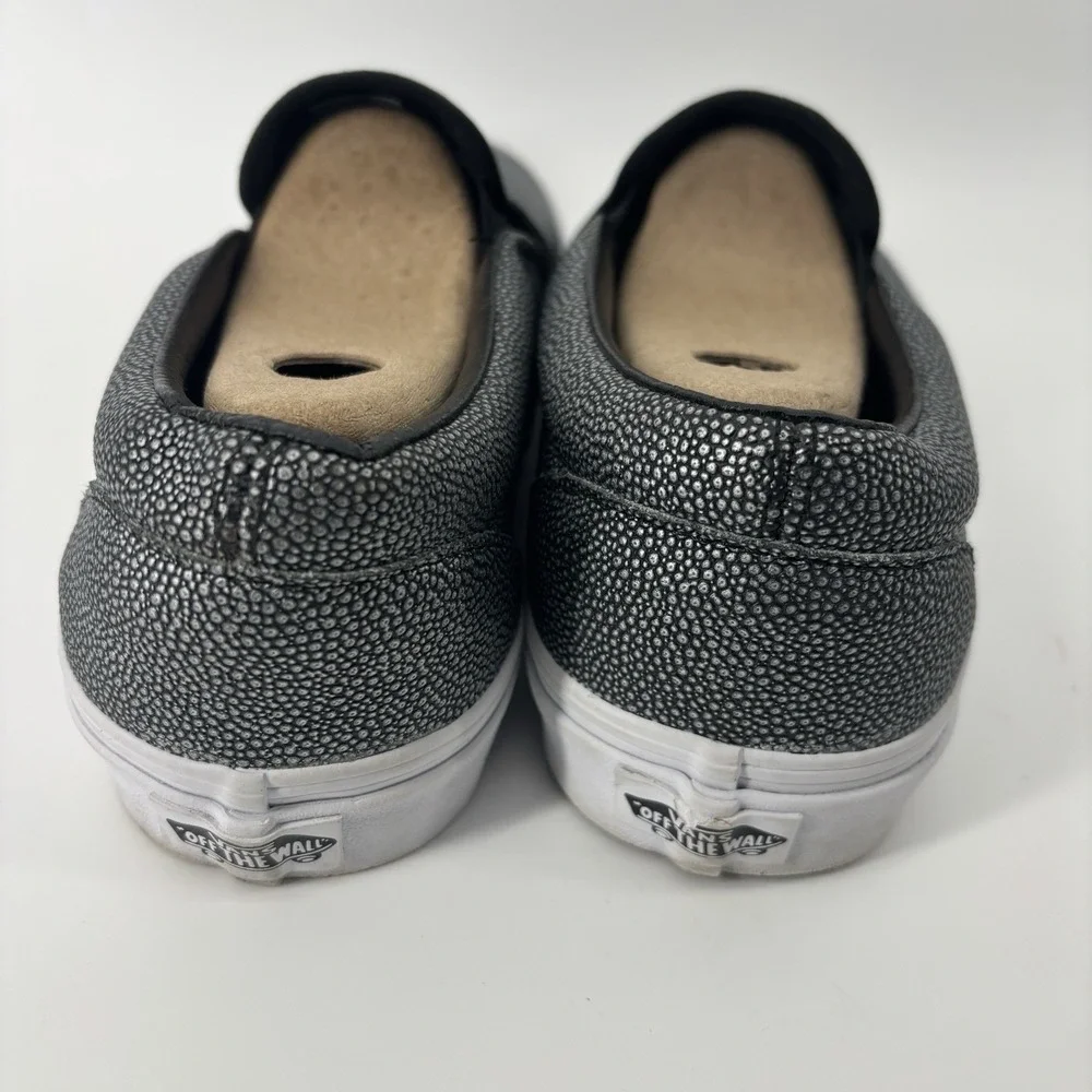 Vans Classic Slip On Shoes Womens 11 Mens 9.5 Embossed Silver Metallic Leather‎
